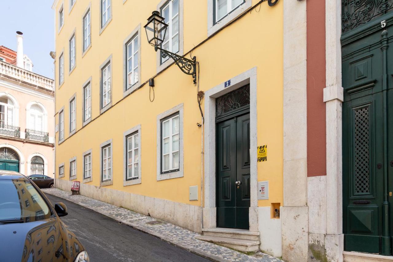 Principe Real, Hidden Terrace, Views By Courtesy Morning Apartment Lisbon