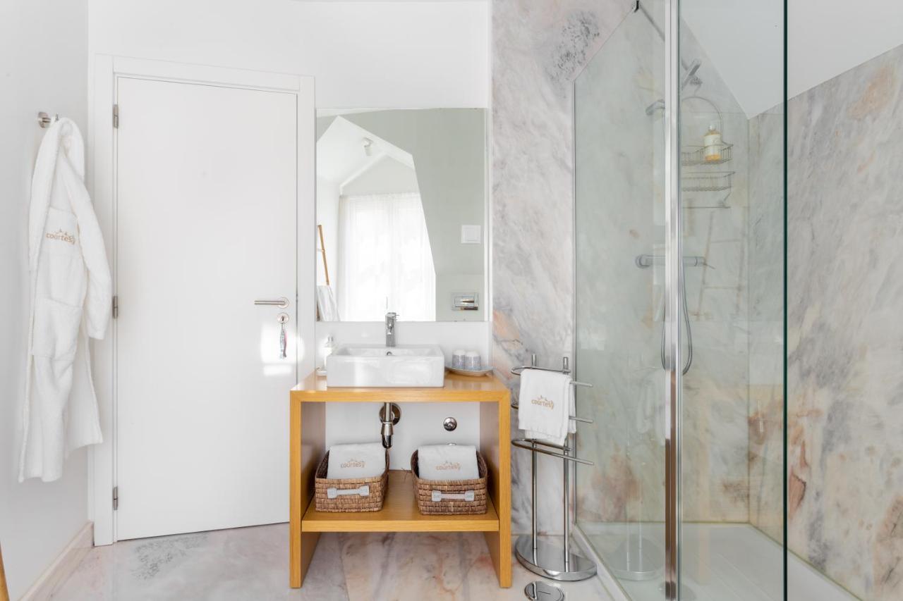 Principe Real, Hidden Terrace, Views By Courtesy Morning Apartment Lisbon