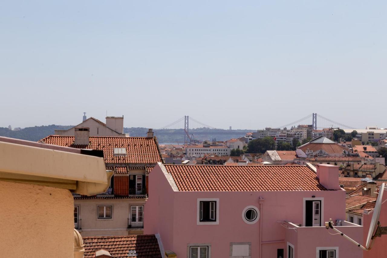 Principe Real, Hidden Terrace, Views By Courtesy Morning Lisbon