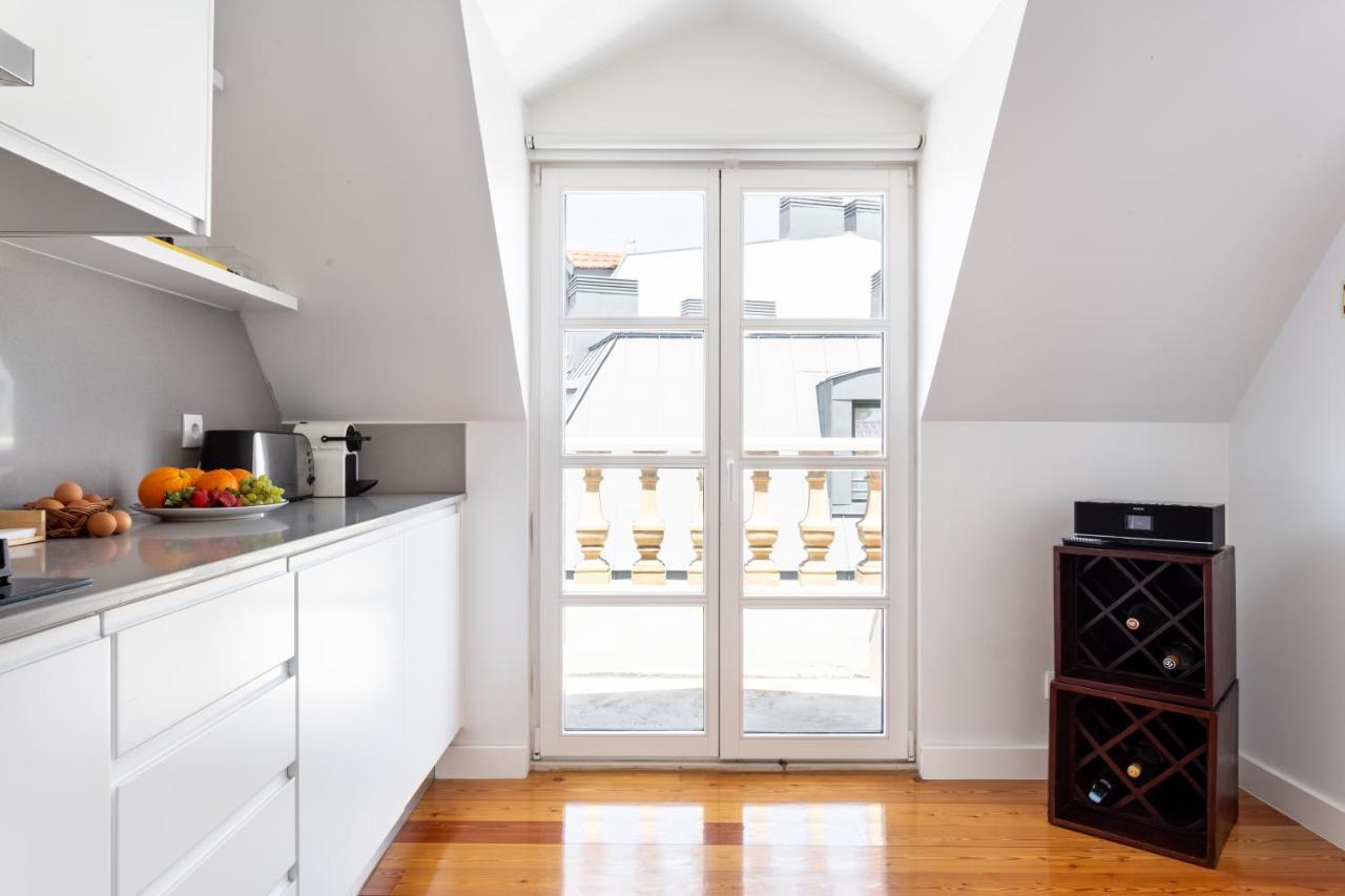 Principe Real, Hidden Terrace, Views By Courtesy Morning Apartment Lisbon